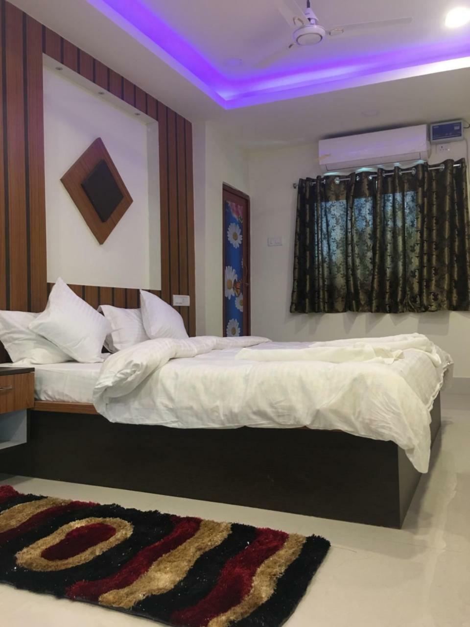 Hotel Blue Bird Nest Port Blair Esterno foto